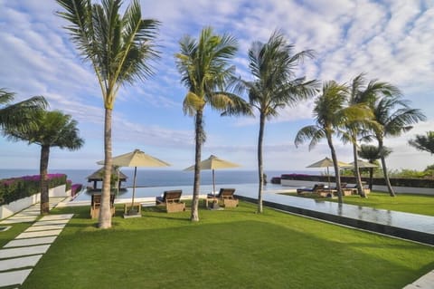 Panoramic Clifftop 6 Bed Villa, Uluwatu