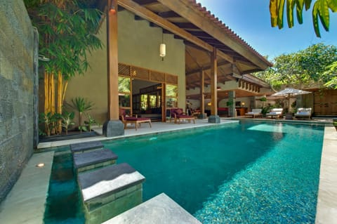 Kinaree Lux 4 Bedroom Villa By The Beach