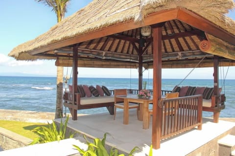 Absolute 3 Bed Beach Front Villa,Pabean;