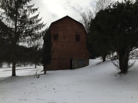 Barn