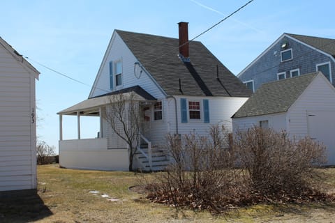 The quaint cottage in April