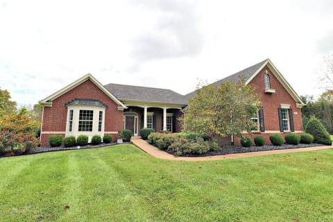 Beautiful Brick Ranch, with graduated ramp to front door! 100% Handicap access! 