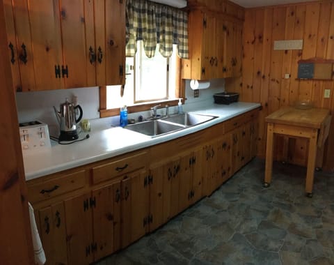 Fully equipped kitchen