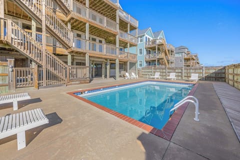 Surf or Sound Realty - 783 - Great Expectations - Pool Area -5