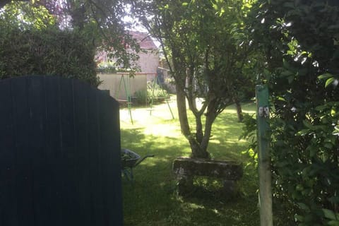 Access to owners larger garden