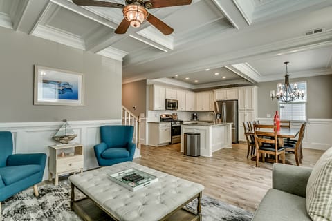 Open layout into the kitchen