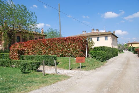 agriturismo-cabbiavoli-chianti-multiproperty-casa-marcello-ciliegio-external