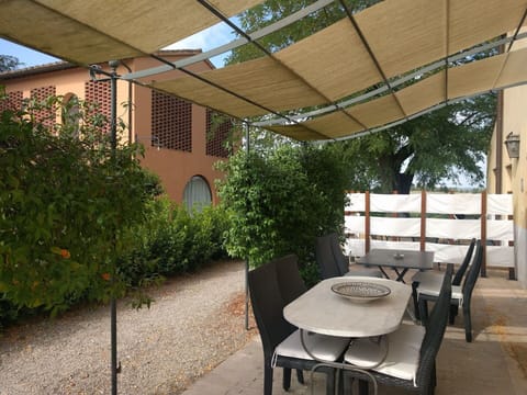 agriturismo-cabbiavoli-chianti-multiproperty-patio