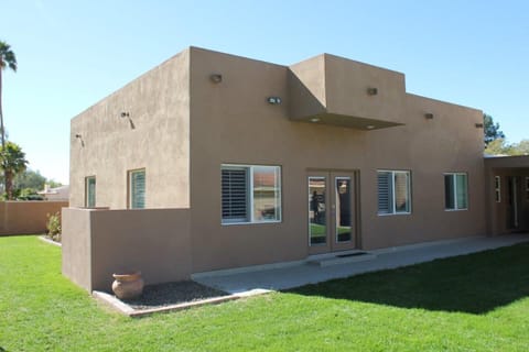 Large Guest house for rent
