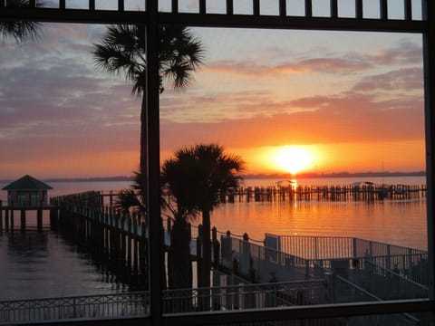 Sunrise on the lanai