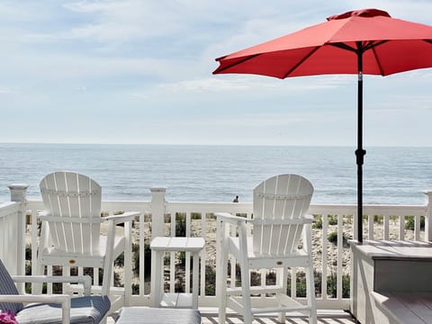 The best spot for enjoying morning coffee -- and stellar sunrise views!