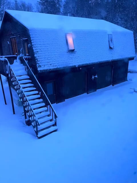 Rental Apartment is above the heated garage. Winter entrance inside