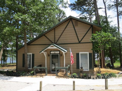 Front entrance of Lake House