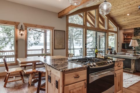 Main cabin behind the cooking area view of the lake