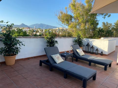 Penthouse with a 200 square meter terrace and unobstructed mountain views