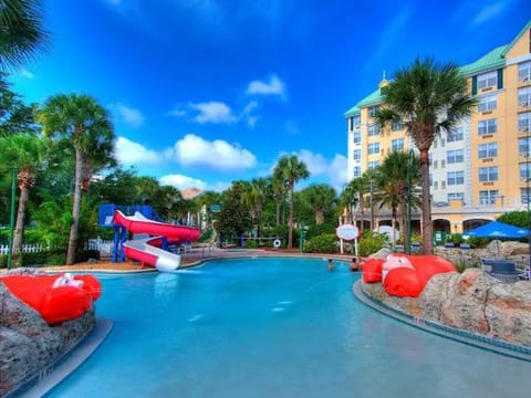 Crab pool with slide and zero entry