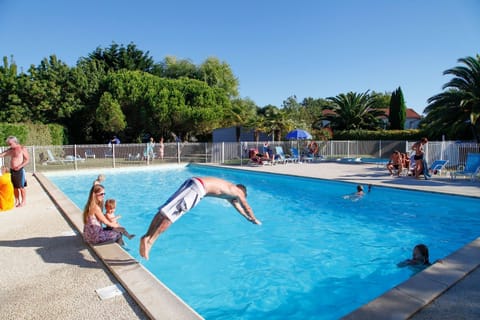 Holiday Home Swimming Pool