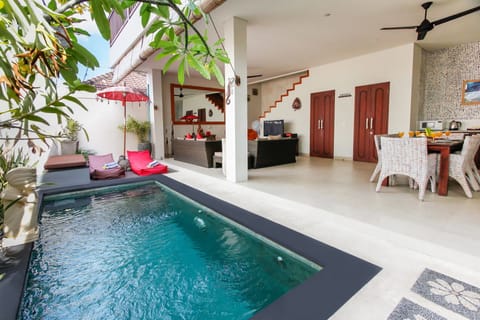Double Units A, 2Bedroom Villa in Legian