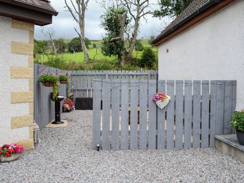 Outdoor area | Rose Cottage, Dingwall