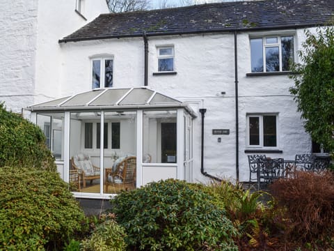 Lovely mid-terraced Cumbrian cottage | Riverside Cottage, Low Nibthwaite, near Ulverston