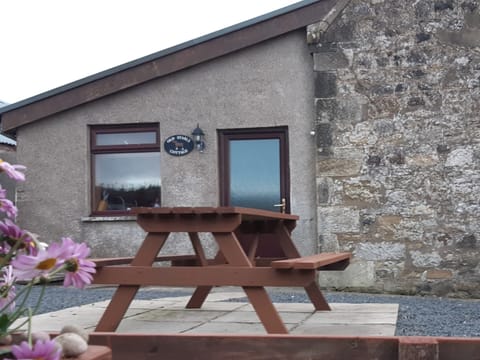 Exterior | Old Stable Cottage, Uplawmoor, near Barrhead