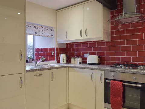 Kitchen | Rosemount Cottage, Salterforth, near Barnoldswick