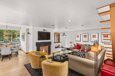 Newly remodeled with an extended dining area and new furnishing, the main living space welcomes you to gather with your travel companions.