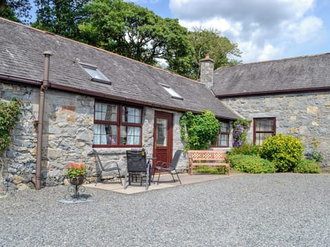 Sitting out area | Low Cordorcan - Cordorcan Cottages, Wood of Cree, near Newton Stewart