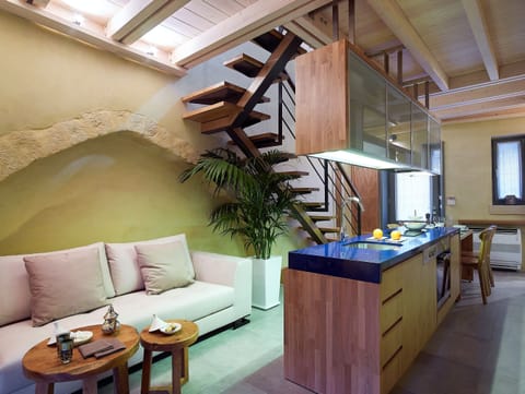 LIVING ROOM & KITCHEN