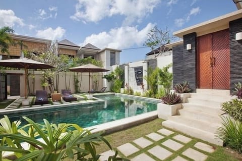 Harmony 6 Bed Family Villa-Near Seminyak