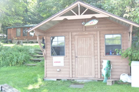 Fish House to clean fish