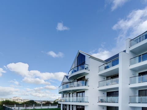 Exterior | Poseidon Penthouse - Bredon Court, Newquay
