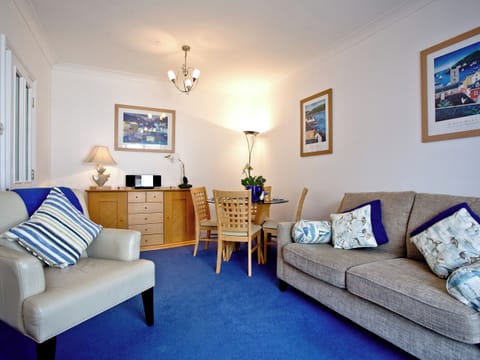 Living room/dining room | 55 Moorings Reach - Moorings Reach, Brixham