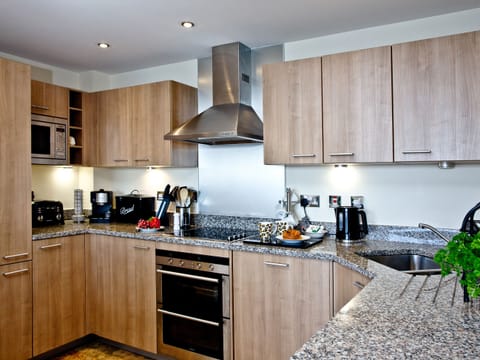 Kitchen | Masts B9 - Mast Apartments in Torquay, Torquay