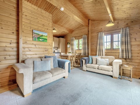 Open plan living space | Field Lodge, Netherseal