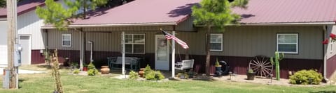 3 car drive and trailer parking in yard