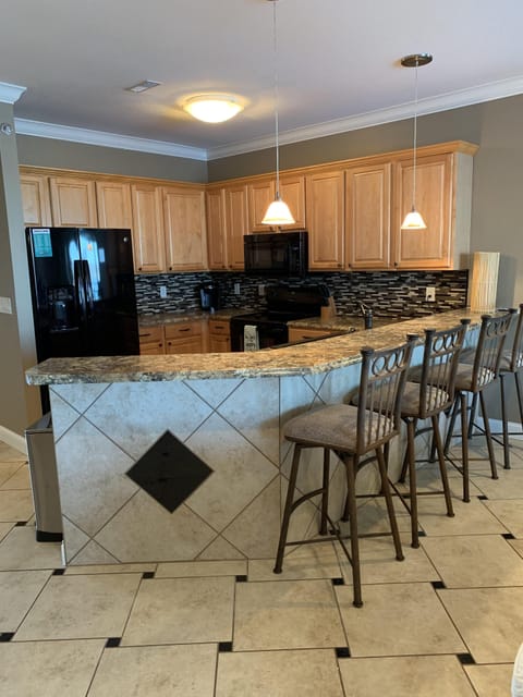 Breakfast bar seating