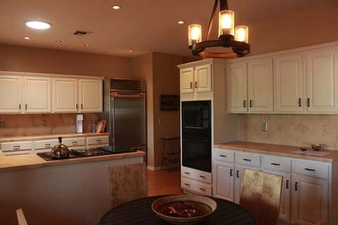 Kitchen and eating area