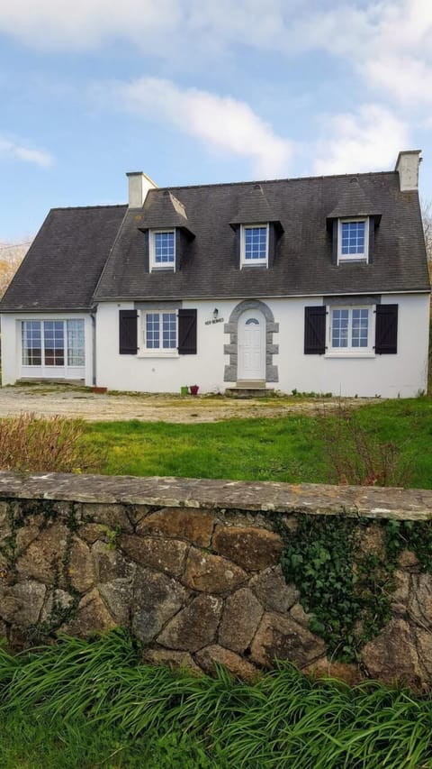 new windows and frontdoor installed January 2020