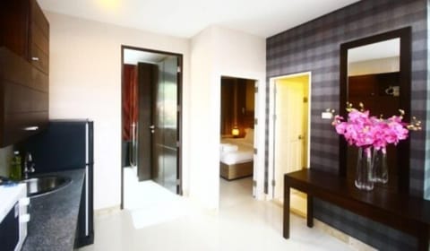 Duplex 2 bedrooms apt.  