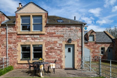 Exterior of Groom’s Bell