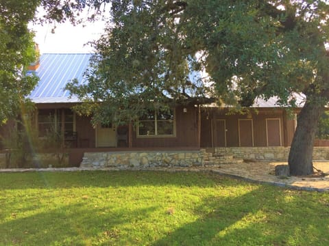 Rusty Rio - Beautiful outlook from the front door.