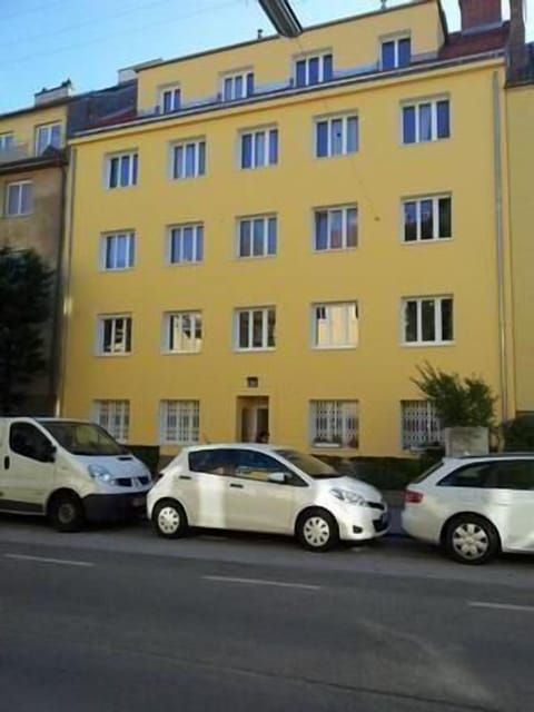 External view of the building. Picture 1