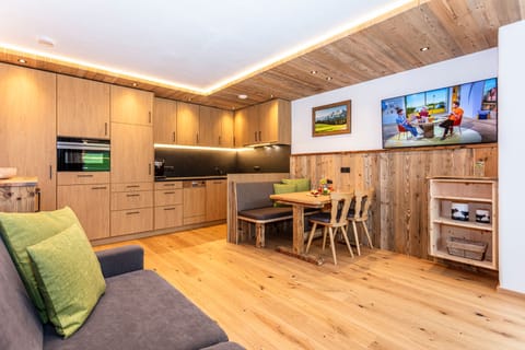 Apartment Wilder Kaiser - Organic farm Mittermoos Farm Stay in Salzburgerland