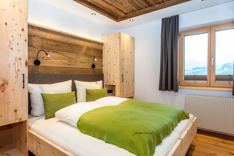 Apartment Steinberg - Organic farm Mittermoos Farm Stay in Salzburgerland