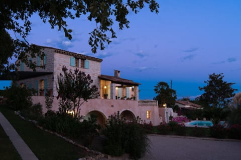 L'Heure Bleue - which is also a perfume!