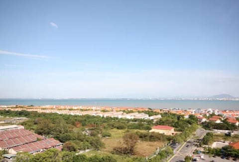 BTQH Seaview@Island Plaza 118