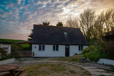 Wringford Cottage