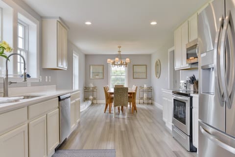 Kitchen to Formal Dining Rm West side