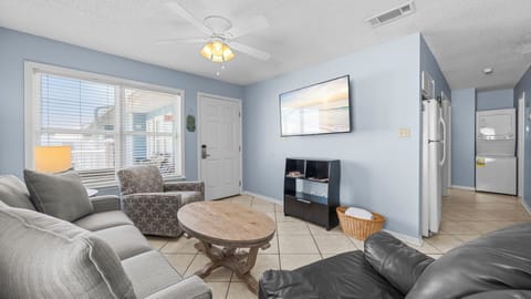 Sunchase 310 Living area